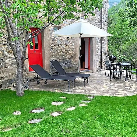 Medieval Mountain Oasis With A Private Garden And Incredible Mountain View 2* CASTELBIANCO